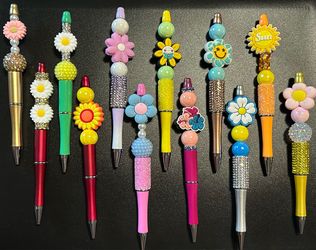 Flower pens & Keychains