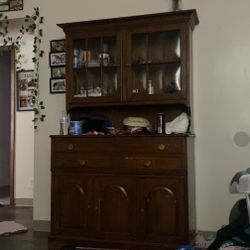 Brown Solid Oak Antique Hutch