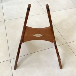 Taylor Mahogany Wood Guitar Stand