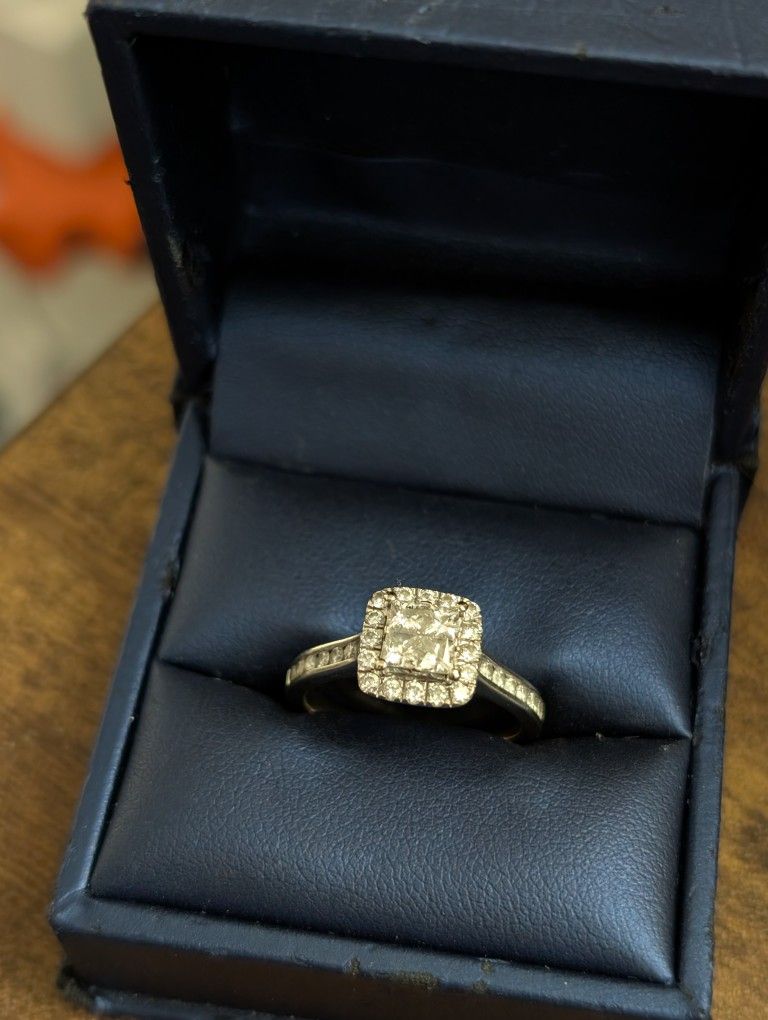 14K Gold Diamond Engagement Ring TCW=1.50 Carats F-VS2 Size 8 Value: 6,500