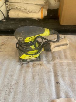 Ryobi S652DGK 1/4 Sheet Finish Sander VG M With Cord Preowned