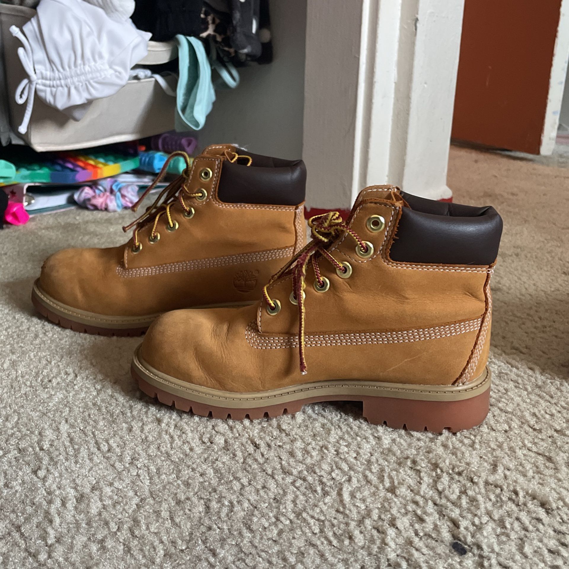 Smash bod Macadam Timberland Shoes used for Sale in Riverside, CA - OfferUp
