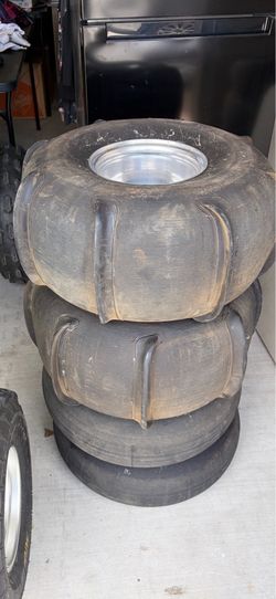 Front and rear sand tires smoothies