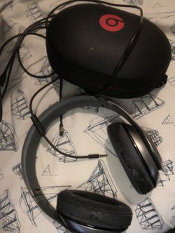 Beats Studio Wireless 1st Gen