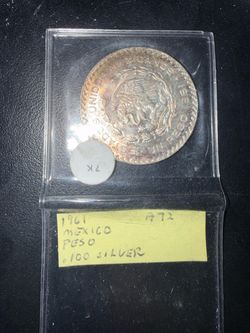 1961 .100 Mexico Un Peso Silver Coin