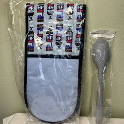 New! Pot Holder & Trivet, Silicone Spoon 2 Pc.