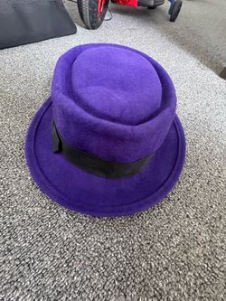 Liz Claiborne black wool cloche hat
