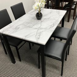 Aiden 5pc Dining Set 