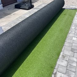 Artificial Grass / Fake Grass Rolls 15’ X 1-100’