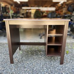 Small Kids Desk