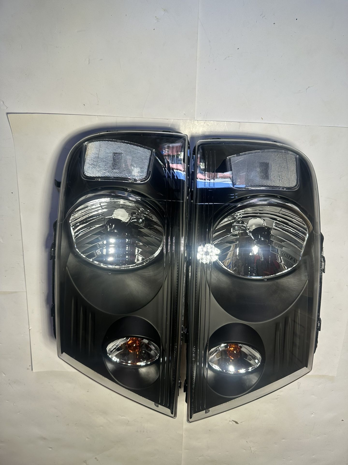 Ford F150 Headlight Year 2004-2008