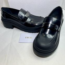 NEW DIOR CODE LOAFER BLACK BRUSHED LEATHER SILVER PLAQUE LOGO SZ 37