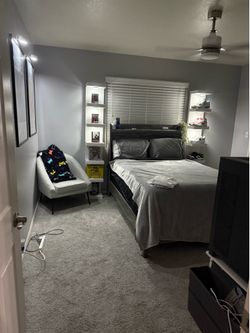 Free Full sized bed