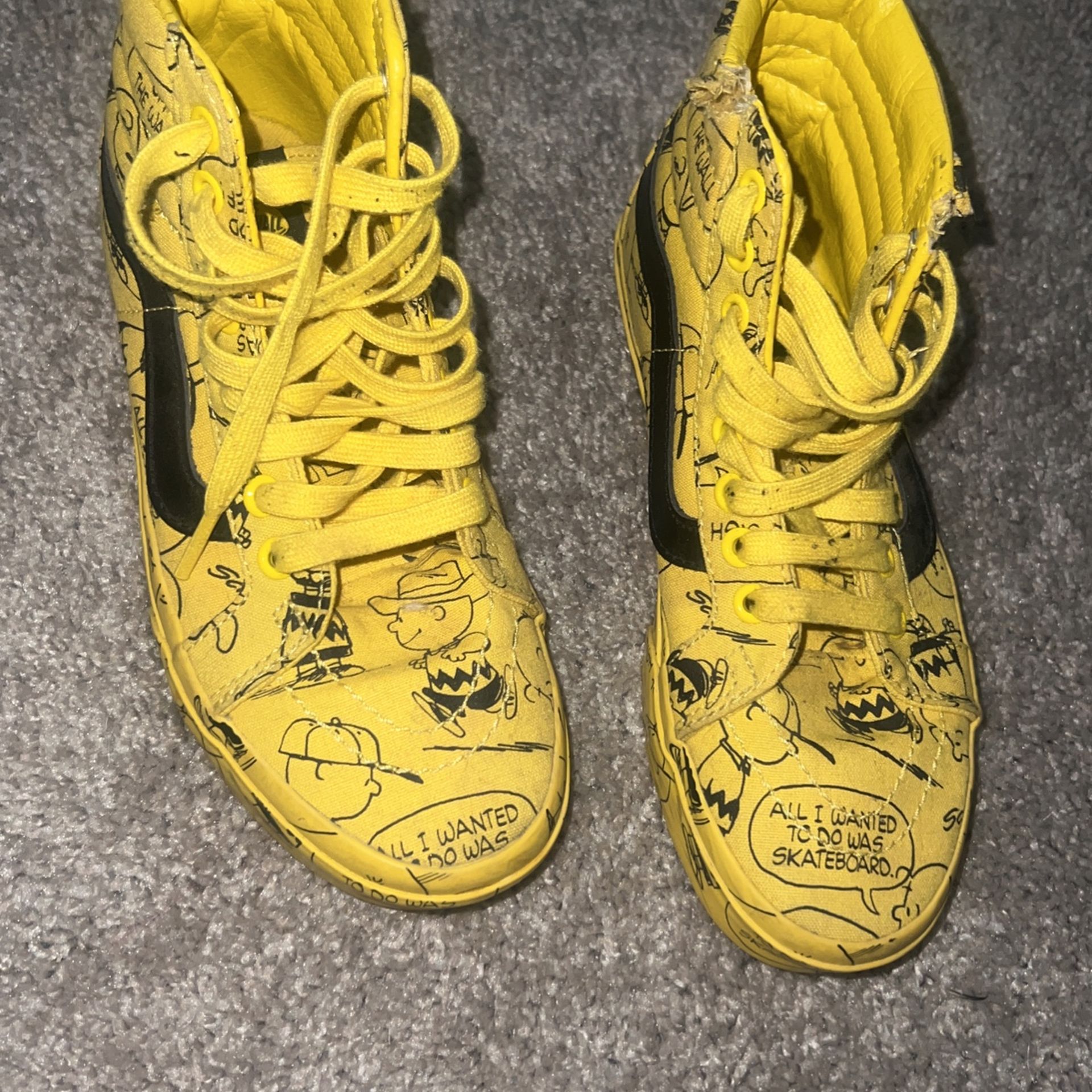 Charlie Brown Yellow Vans - SIZE 6