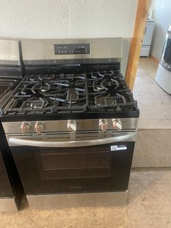 Five burners stainless steel gas stoves, delivery available