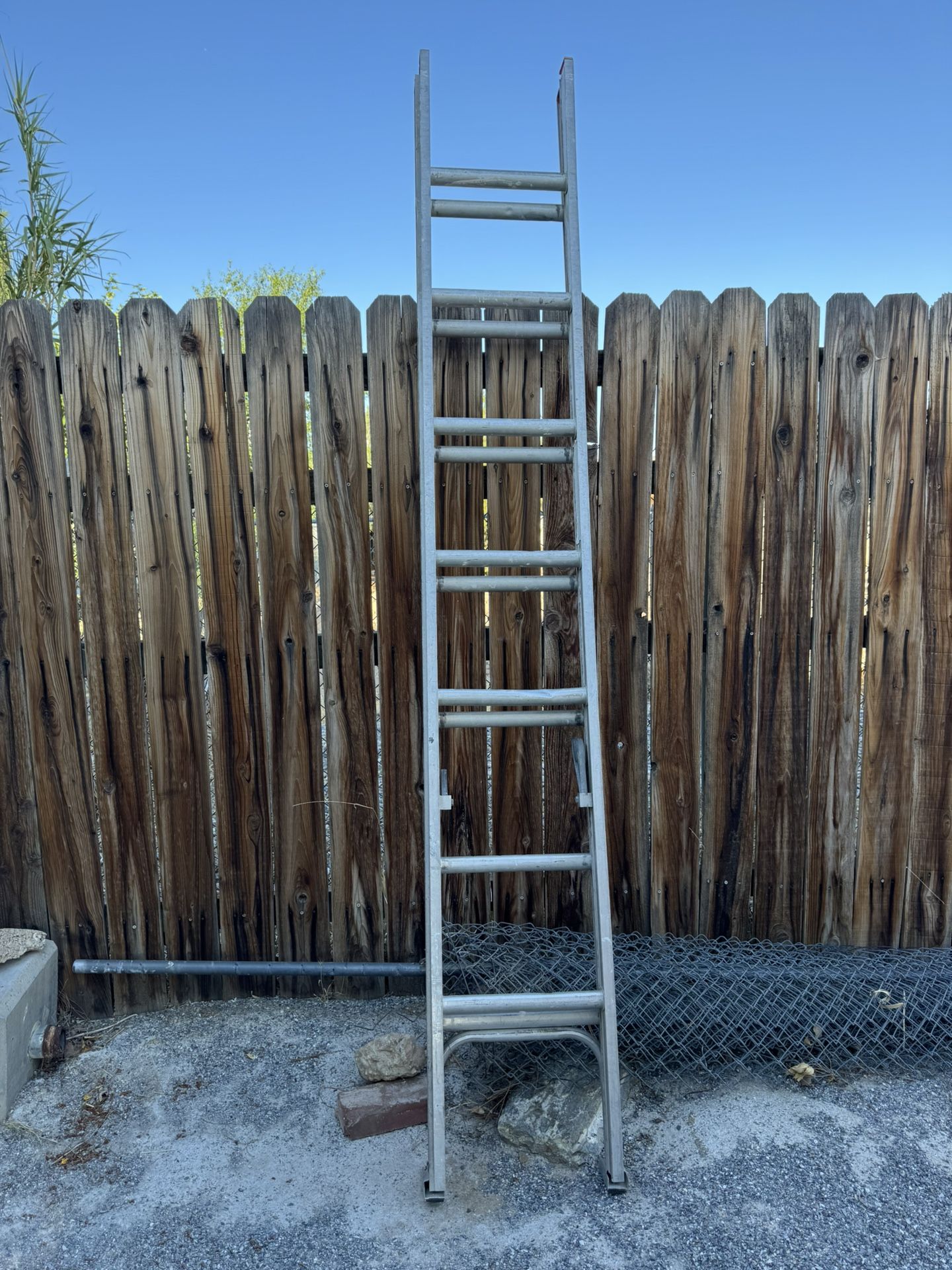 8 Ft Ladder