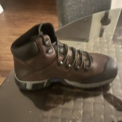 Botas de trabajo  -Michelin work boots (men’s 12 Size) 