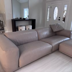 Kelston Sofa, Leather