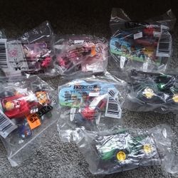 Plastic Birthday Cake Toopers 