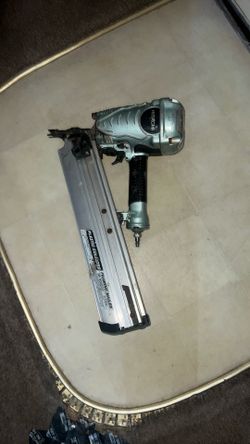 Hitachi 21* framing nailer