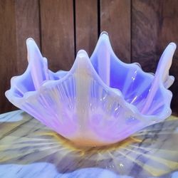 Vintage Fostoria  Pink Opalescent Glass Bowl 