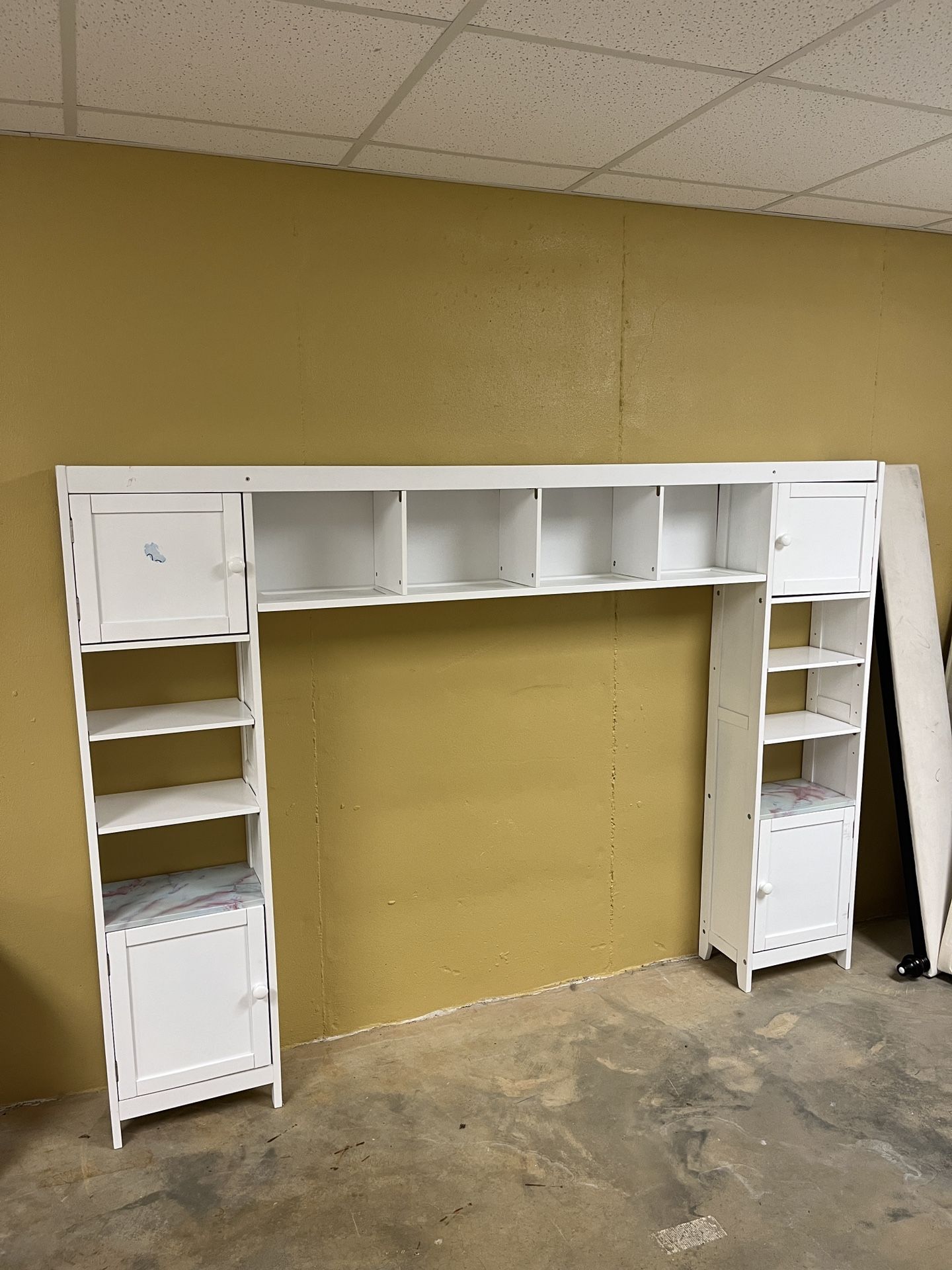 Full-size Children’s Bed With Shelves And Drawers