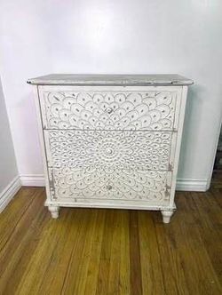 Retro 3 Drawer Distressed Storage with Carved Finch Feather Pattern-White For Home Or Office