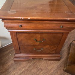 Cajonera Muy Buena Condicion Madera Solida