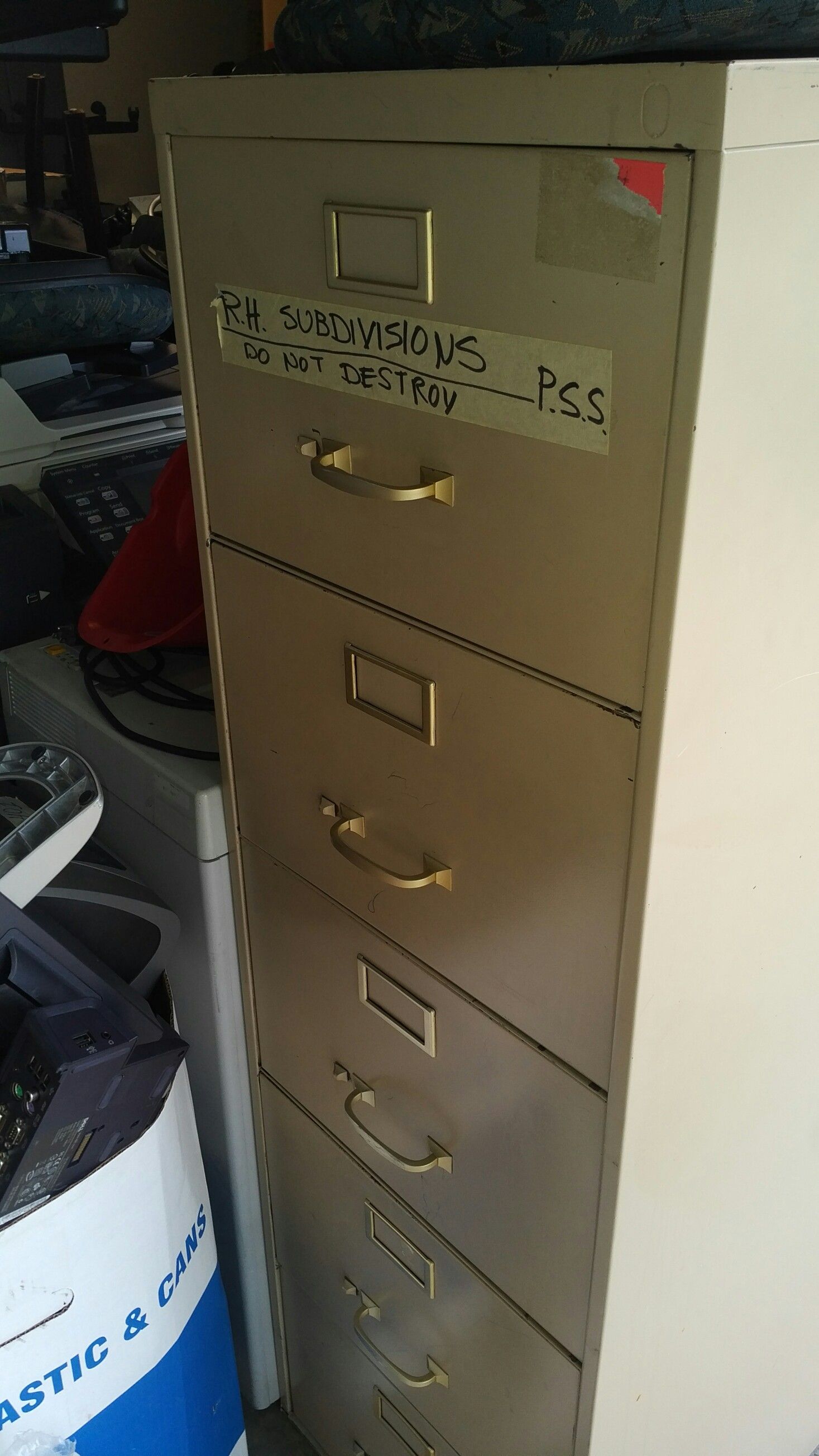 5 Drawer File Cabinet