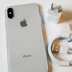 iPhone X 64 GB unlocked works any company Sim card any country internationally