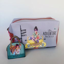 Nikky Nicole Cosmétics bag