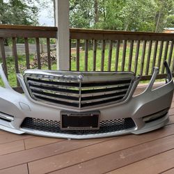 2013 Mercedes-Benz E350 Front Bumper Cover, Upper Grill, Lower Grill, Left, And Right Fog Light