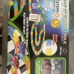 USA Toyz Glow Trax - Glow in the Dark Race Tracks for kids.