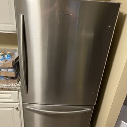 Hisensee Refrigerator