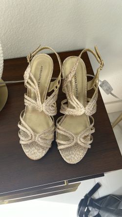 Adrianna Papell Boutique Gold Metallic Open Toe Heels Size 9