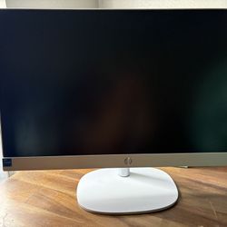 HP 24” Touchscreen Desktop