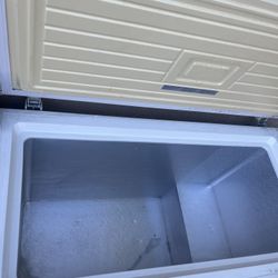 $25 Freezer  44 X 23 X 32 1/2.  