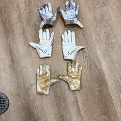 Football Gloves