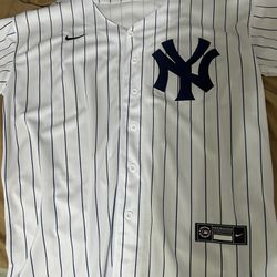 New York Yankees Jersey Nike Size XL