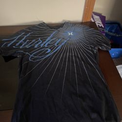 Hurley y2k t-shirt