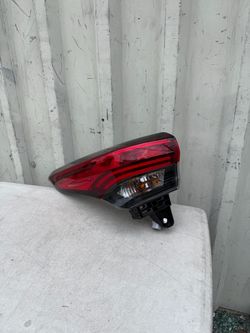 2020 2021 2022 2023 2024 2025 Toyota Highlander Left Driver Side Taillight