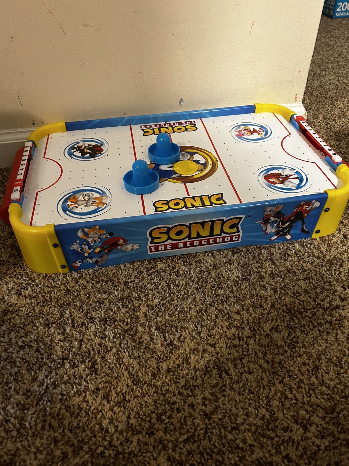 Sonic (Air Hockey)