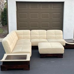 Sectional Couch/Sofa - Beige - Genuine Leather - Delivery Available 🚛