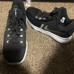 Basketball Shoes 