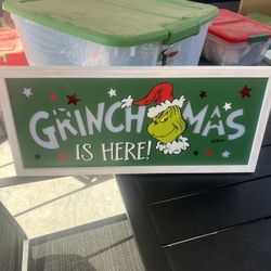 Grinch Sign