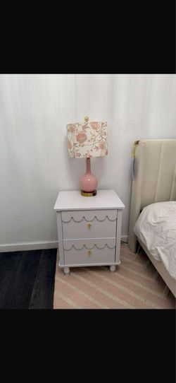 Night stand and lamp