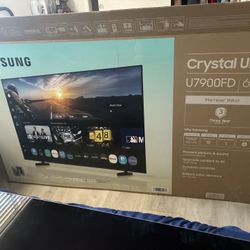 Samsung Flat Screen TV 65”