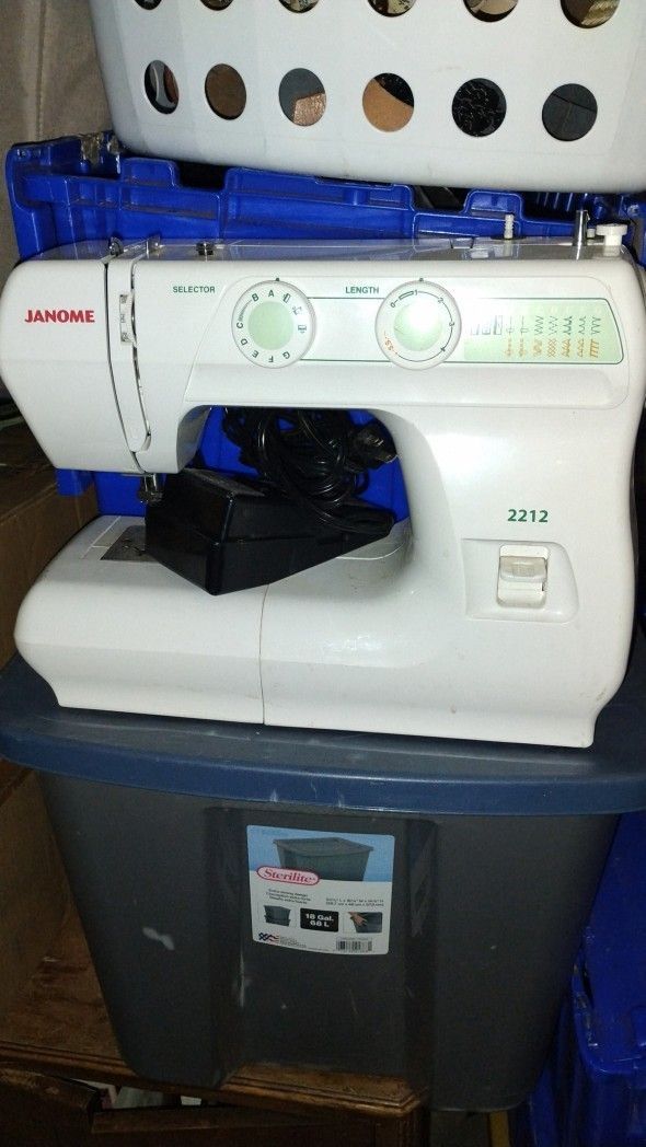 Janome Sewing Machine Awesome Used 3 Times