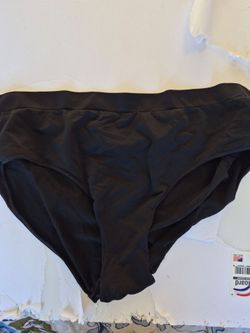 Womens xxl Panty fits size 16-18 $25