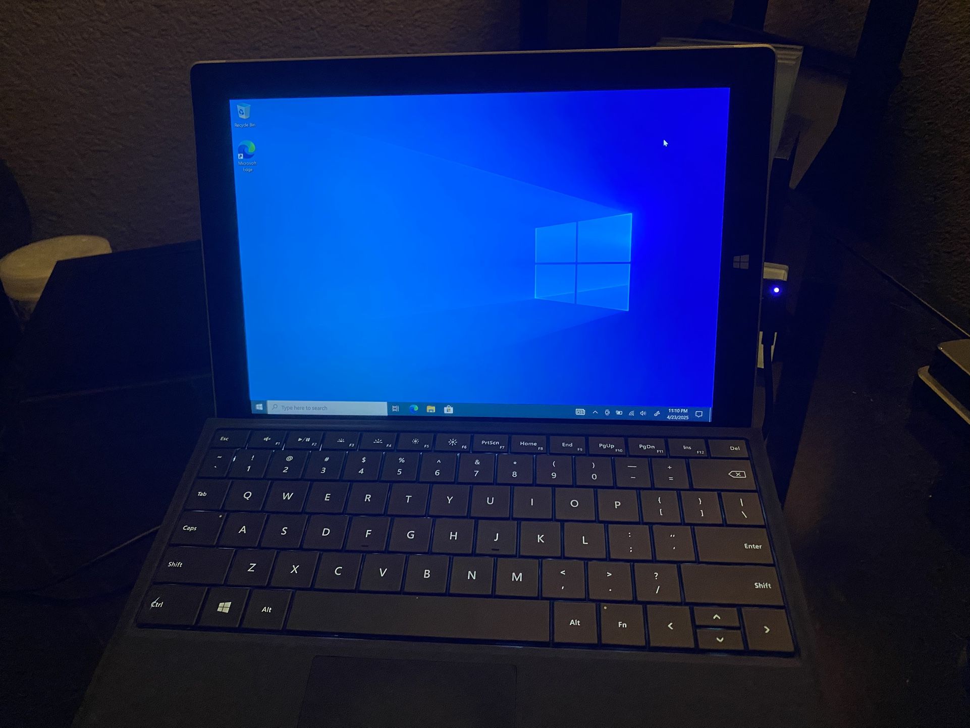 Microsoft Surface 2 In 1 Laptop/Tablet